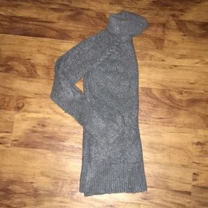 Gray turtle neck sweater